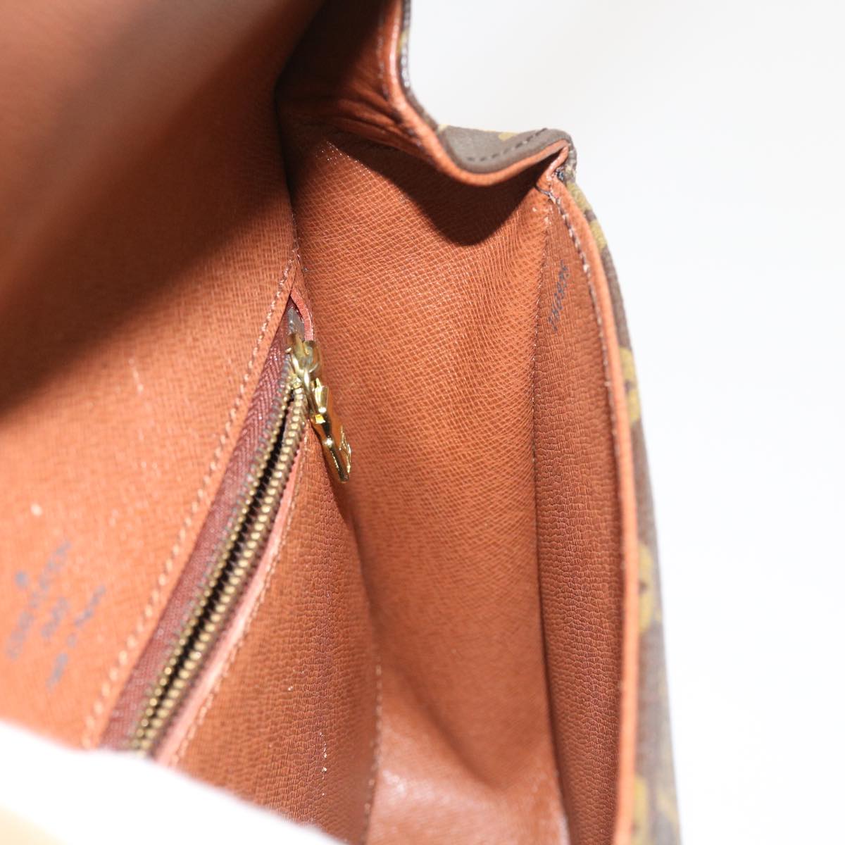 LOUIS VUITTON Monogram Saint Cloud GM Shoulder Bag M51242 LV yk8877