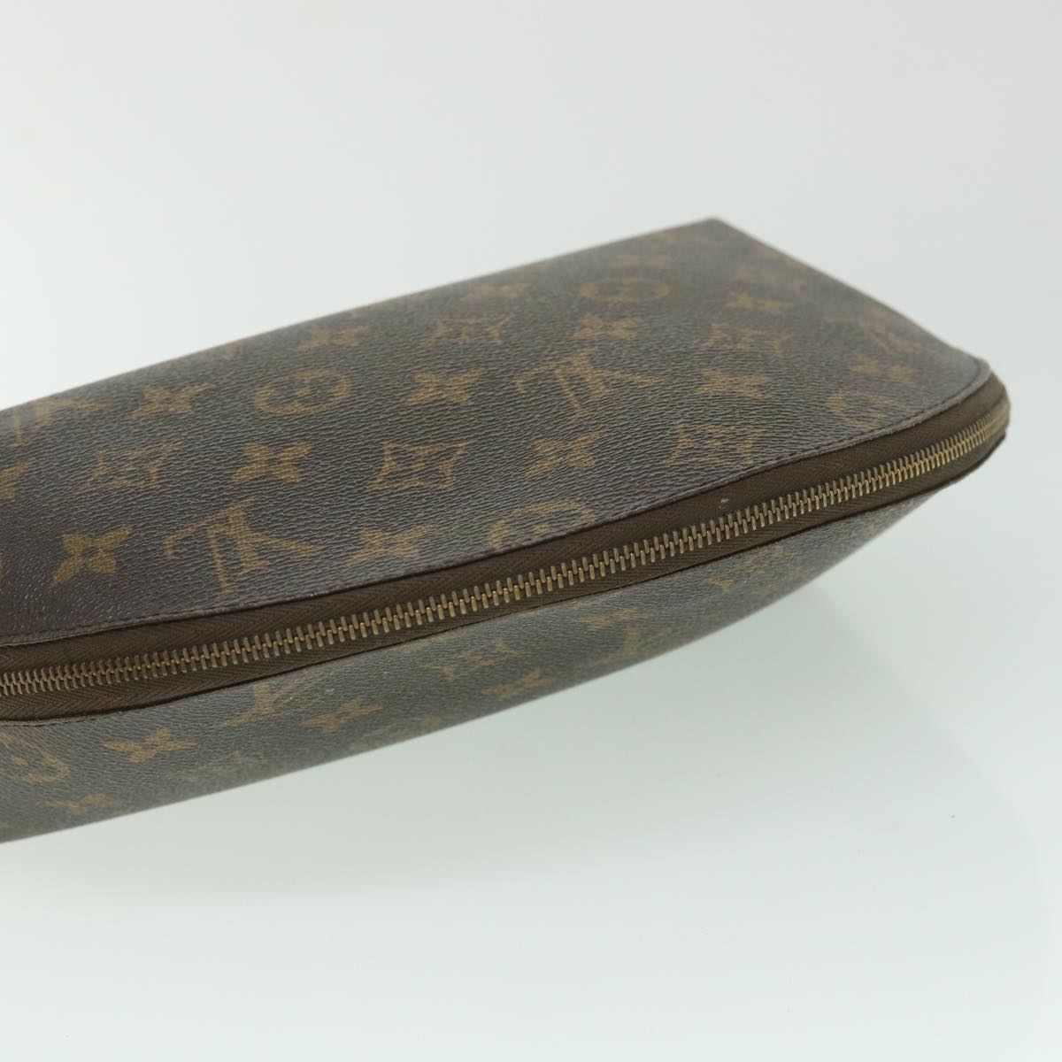 LOUIS VUITTON Monogram Trousse Demi Ronde Cosmetic Pouch M47520 LV yk8915