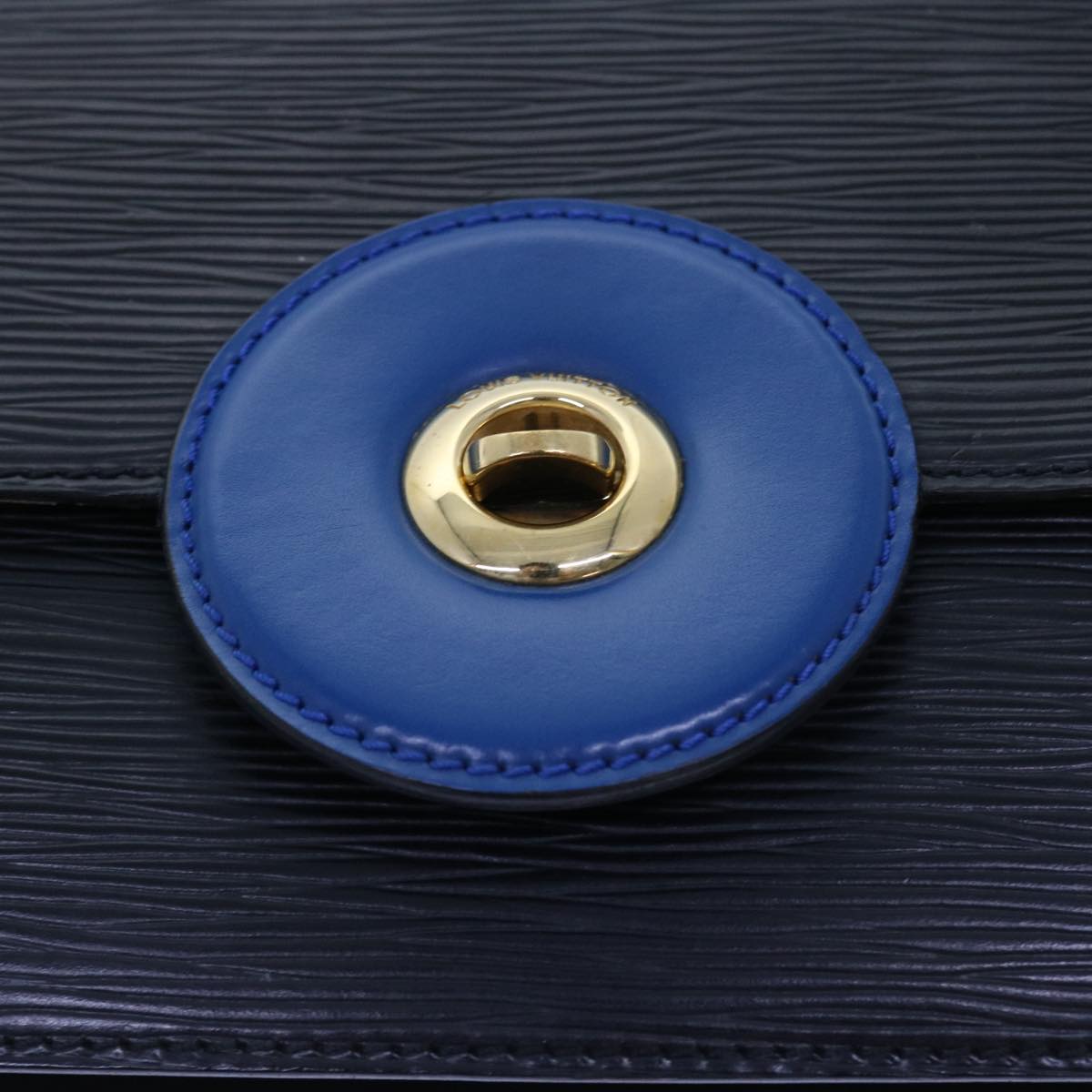 LOUIS VUITTON Epi Bicolor Free Run Hand Bag Black Blue M52415 LV yk8959