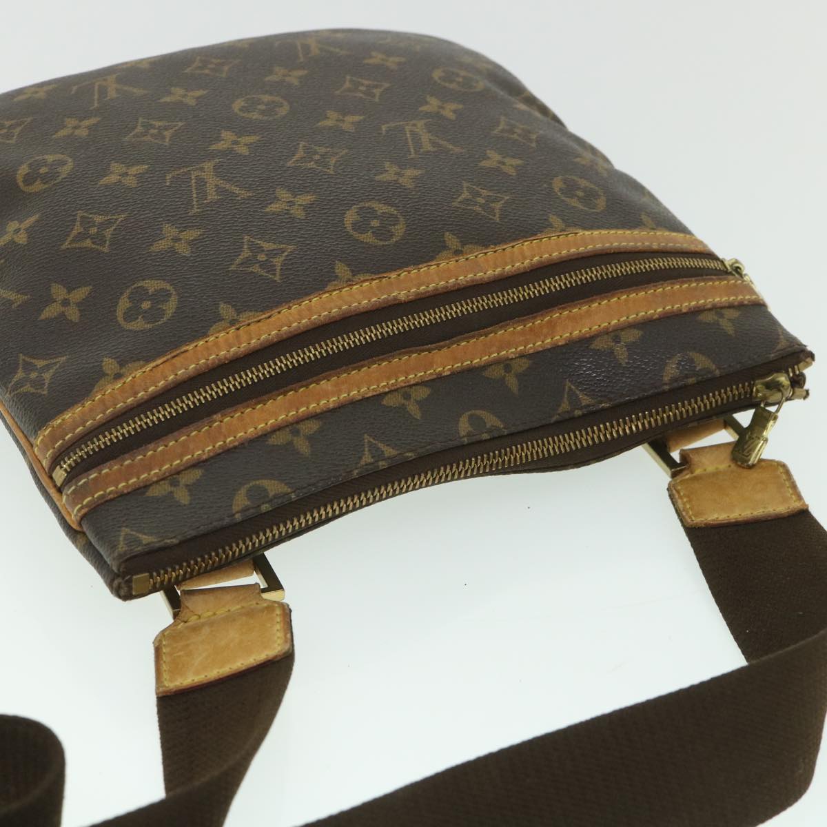 LOUIS VUITTON Monogram Pochette Bosphore Shoulder Bag M40044 LV yk8977