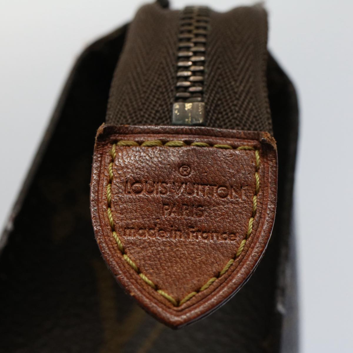 LOUIS VUITTON Monogram Poche Toilette 26 Pouch M47542 LV yk9127