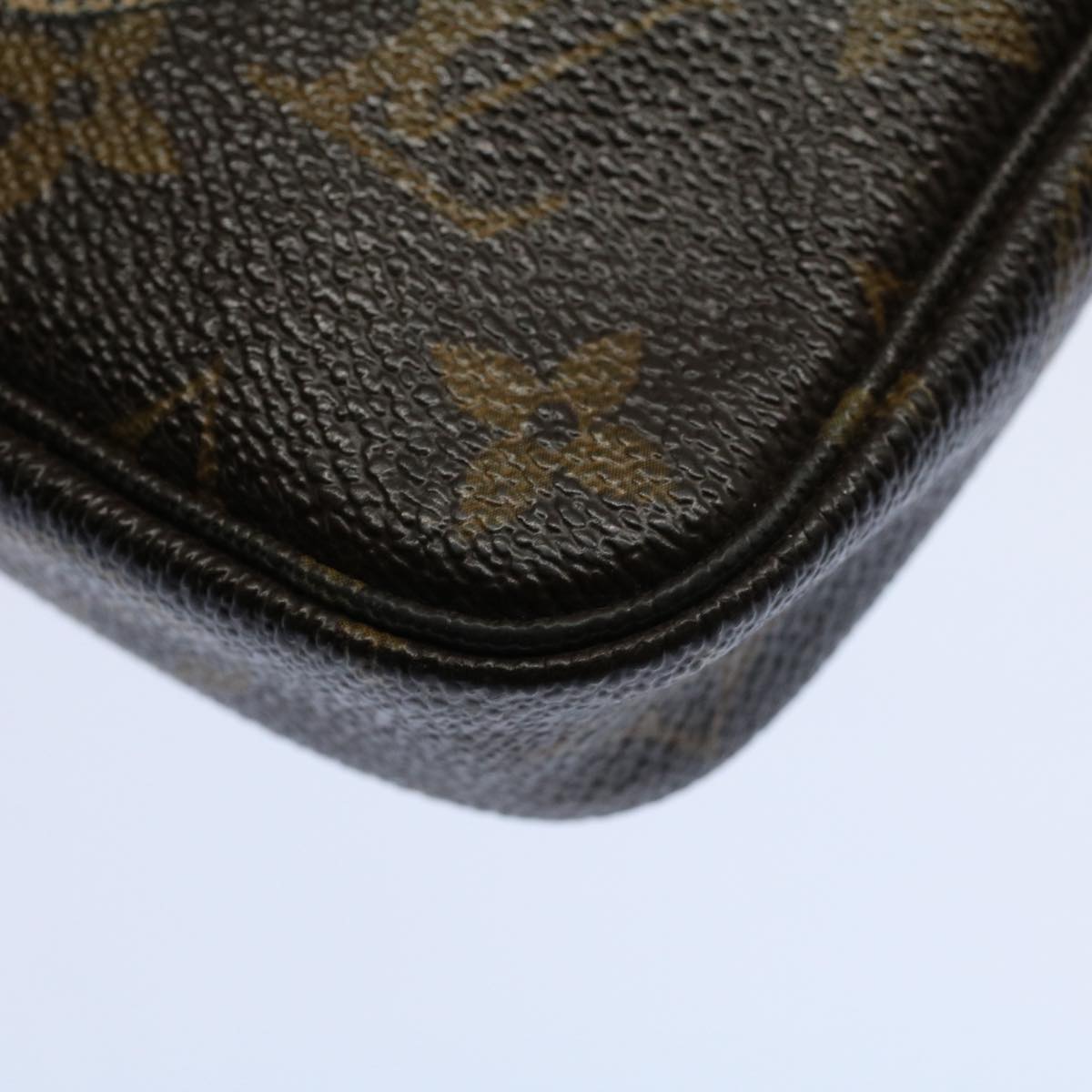LOUIS VUITTON Monogram T&B Mini Pochette Accessoires Pouch M60153 LV yk9138