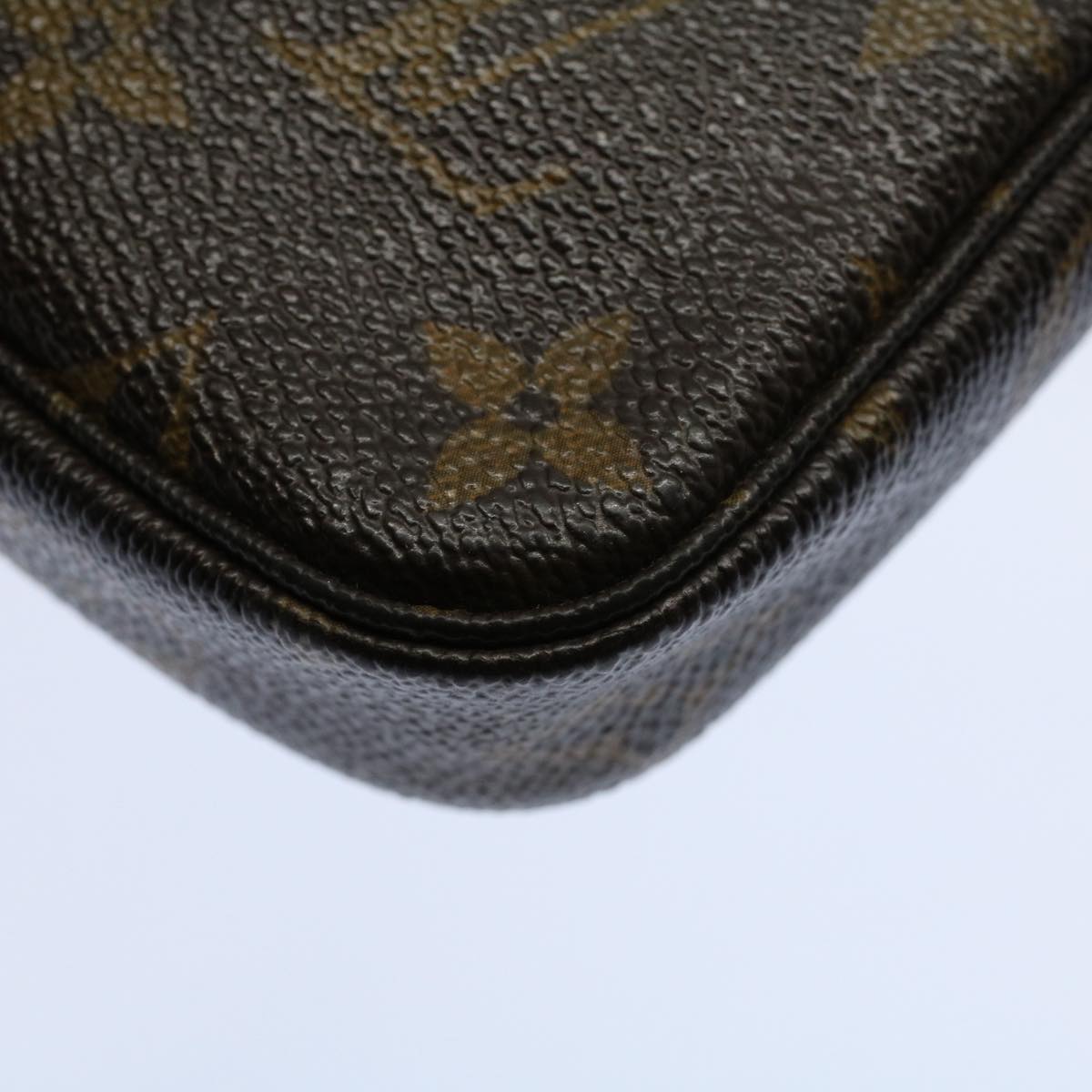 LOUIS VUITTON Monogram T&B Mini Pochette Accessoires Pouch M60153 LV yk9138