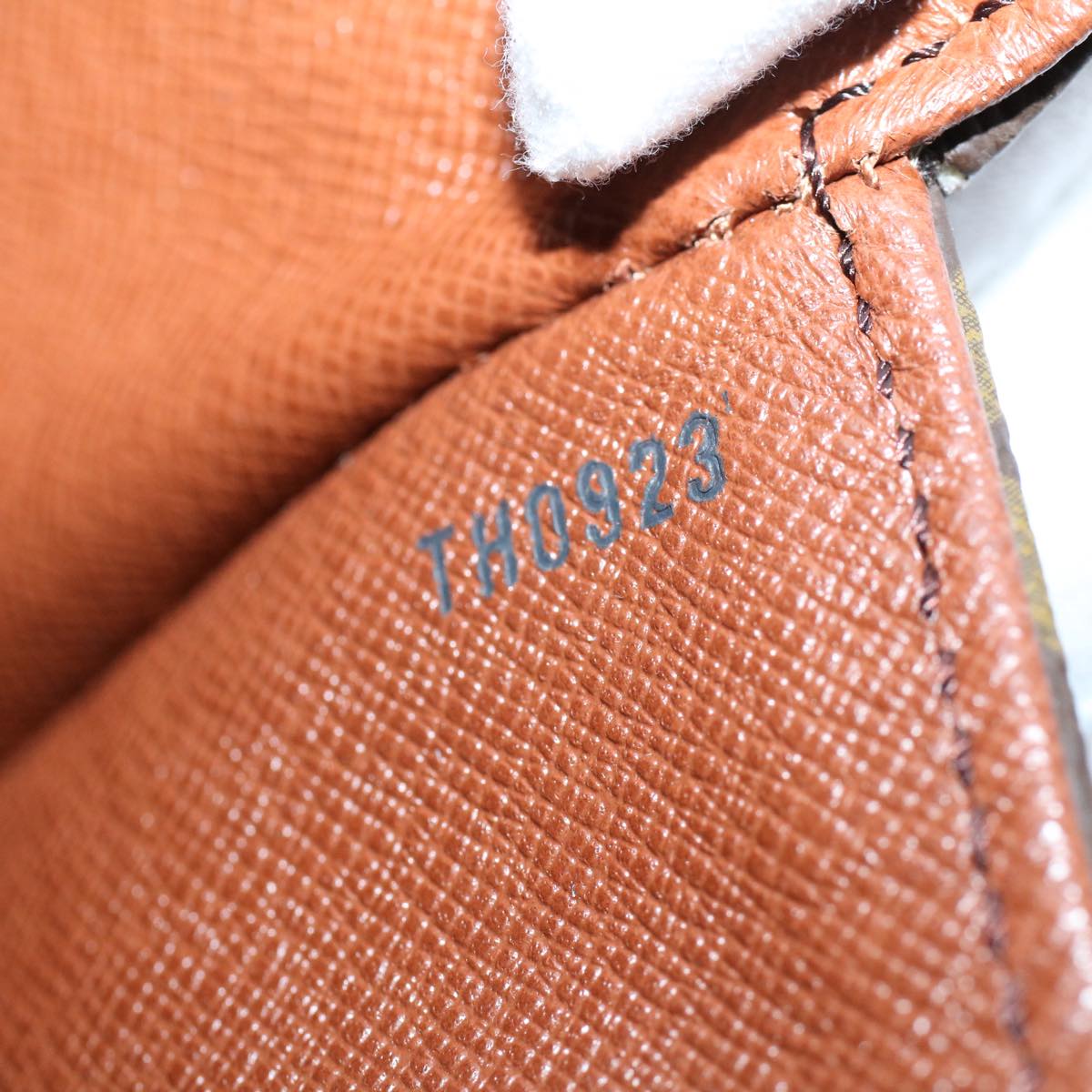 LOUIS VUITTON Monogram Saint Cloud GM Shoulder Bag M51242 LV yk9183