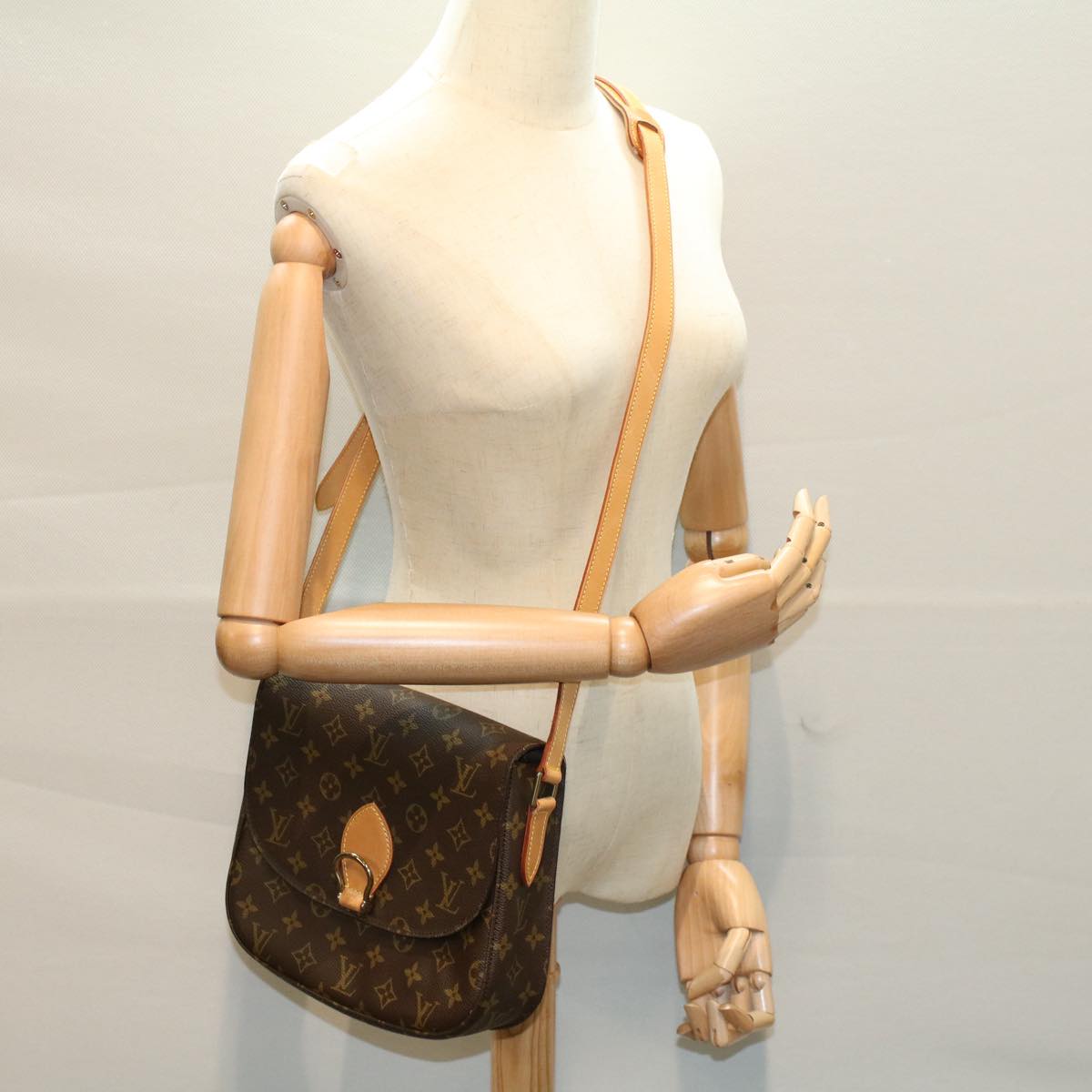 LOUIS VUITTON Monogram Saint Cloud GM Shoulder Bag M51242 LV yk9183