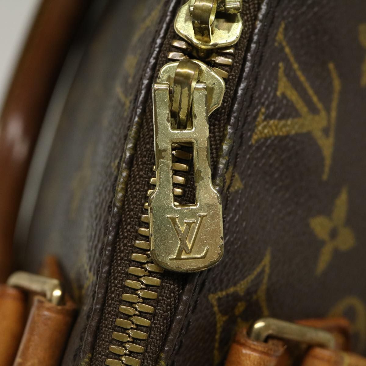 LOUIS VUITTON Monogram Alma Hand Bag M51130 LV yt825