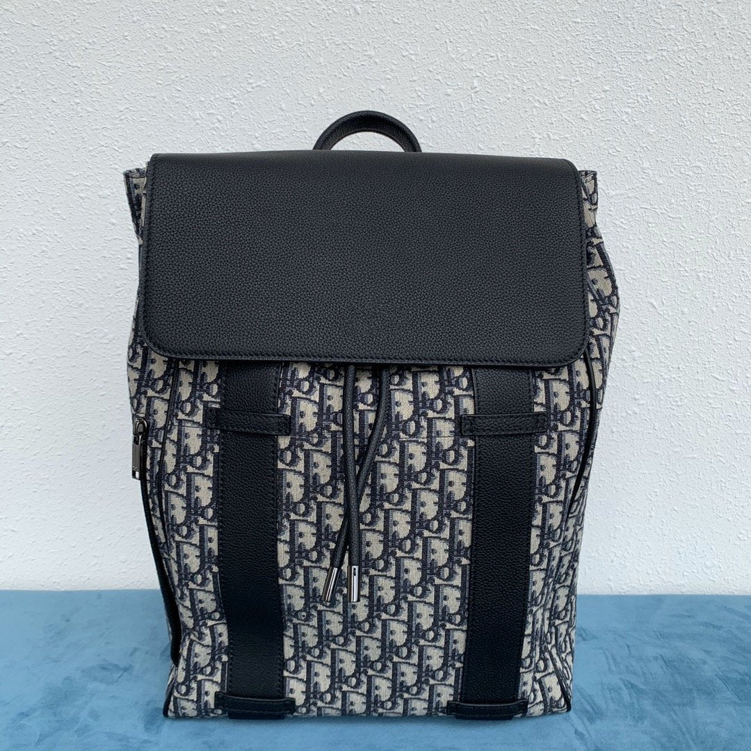Luxury DiorMOTION BACKPACK BEIGE AND BLACK OBLIQUE