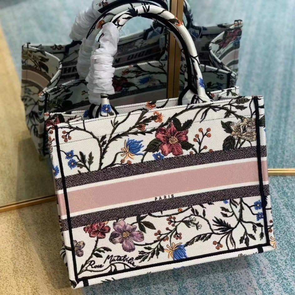 Luxury DiorMEDIUM LADY D-LITE 24 PINK MULTI COLOR PAISLEY EMBROIDERY