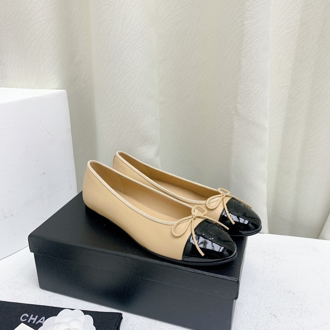 Luxury Chanel ballet flats beige lambskin black patent calfskin